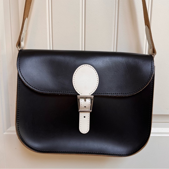 Brit-Stitch Handbags - Brit-Stitch Black & White Leather Full Pint Satchel Messenger Bag. 12”x9.5”x3.5”